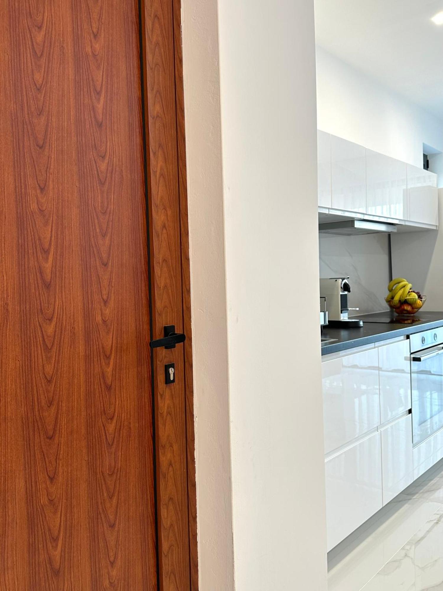 Villa Apartment Danny Baska Voda Bagian luar foto